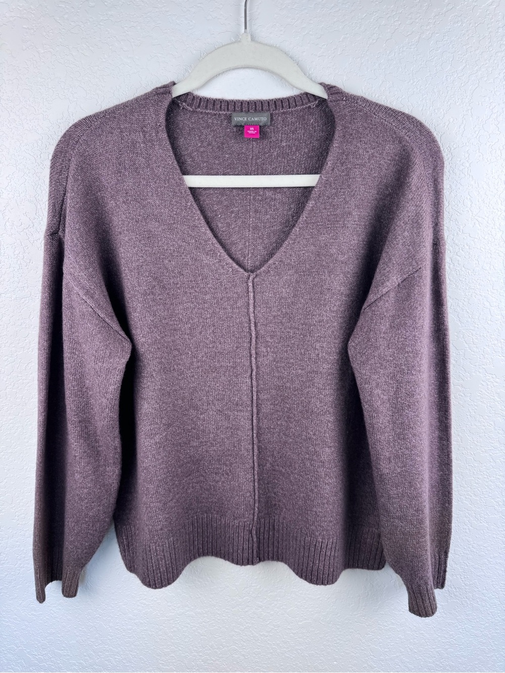 Vince Camuto Mauve V-Neck Pullover Sweater XS